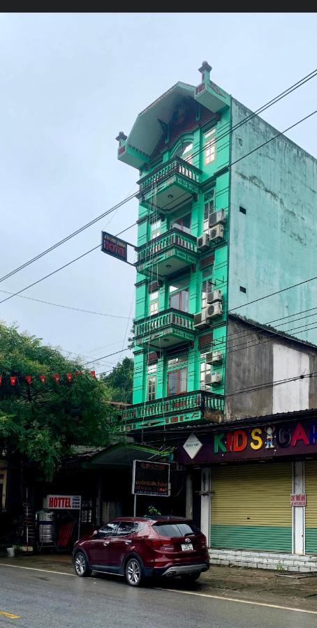 Aparthotel Khach San Cuong Thao Ha Giang Exterior foto